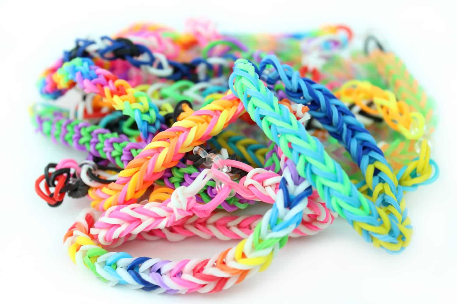 Craft%20-%20NT%20Easter%2005%20-%20A%20different%20kind%20of%20King%20-%20Easter%20story%20bracelets-61637e5e Matthew